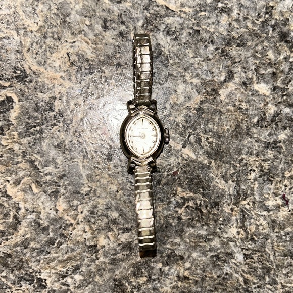 WITTNAUER Women’s Vintage 10K Gold Filled Manual Winding Watch - Picture 5 of 6